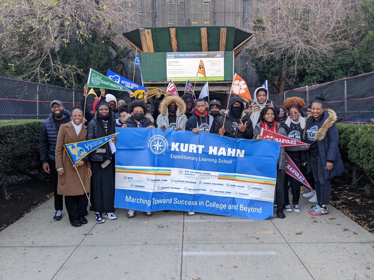 NYCOutwardBound's tweet photo. Thank you Assemblywoman @MoniqueForNY for marching alongside our seniors at @kurthahnschool today!! It was a great day! #CollegeMarch https://t.co/PCNr6QoOp1