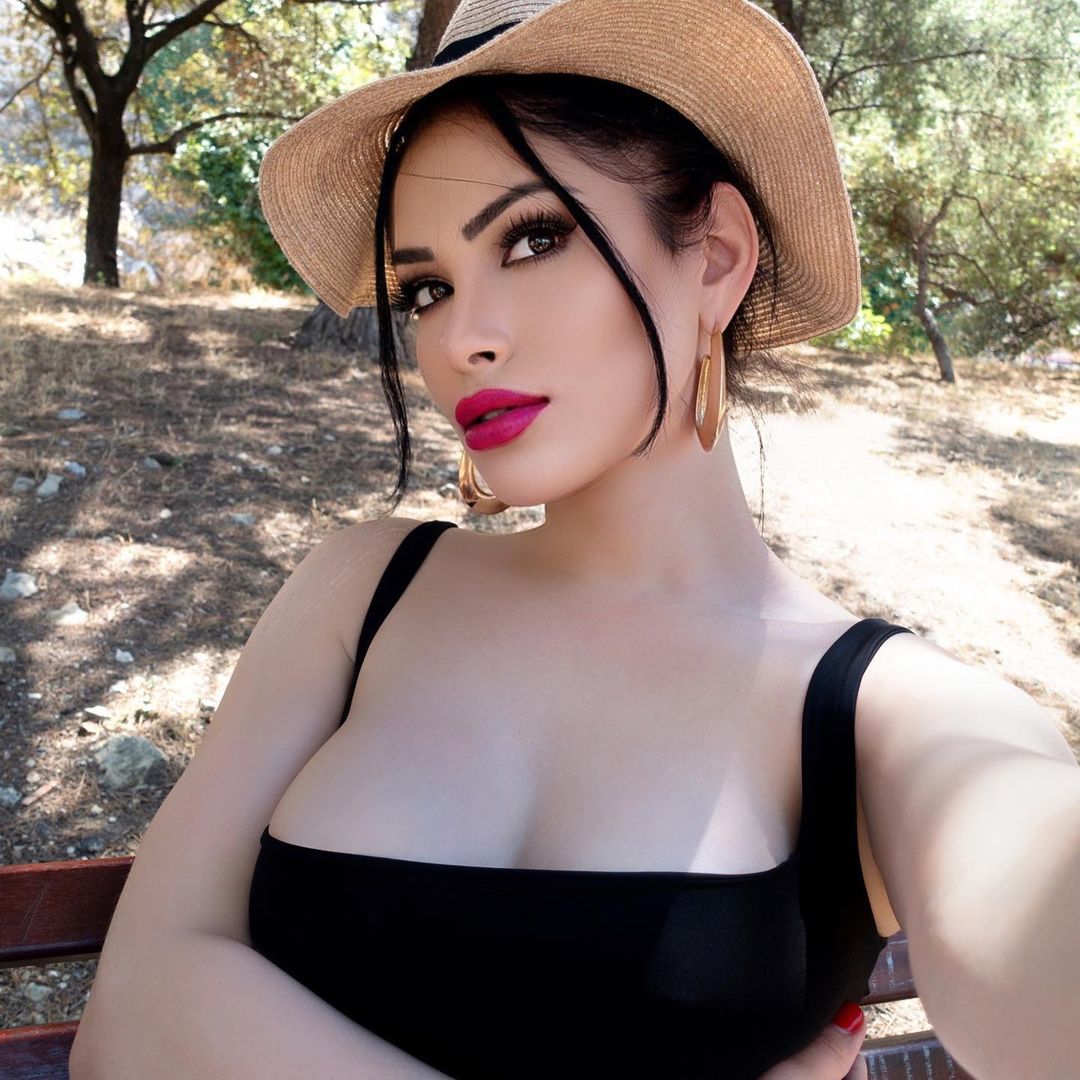 SerceNihal's tweet photo. Vip model eylem
bahçelievlert̑ȓ̈avȇ̈ﬅi
bakırköyt̑ȓ̈avȇ̈ﬅi
bağcılart̑ȓ̈avȇ̈ﬅi
#bahçelievlertrv #bakırköytrv #bağcılartrv kusursuz birliktelik https://t.co/kosMqQjc2a