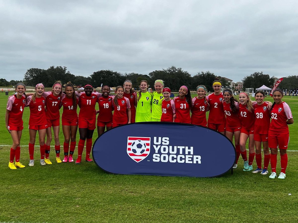 eminaz10's tweet photo. Had a great time working with these talented 2010G. Looking forward to seeing your continued development. #usys #mwregion #odp https://t.co/5DpQQIbCib
