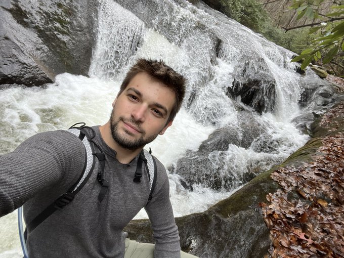 Watch Johnny Rapid's leaked NSFW photo on TwXstars