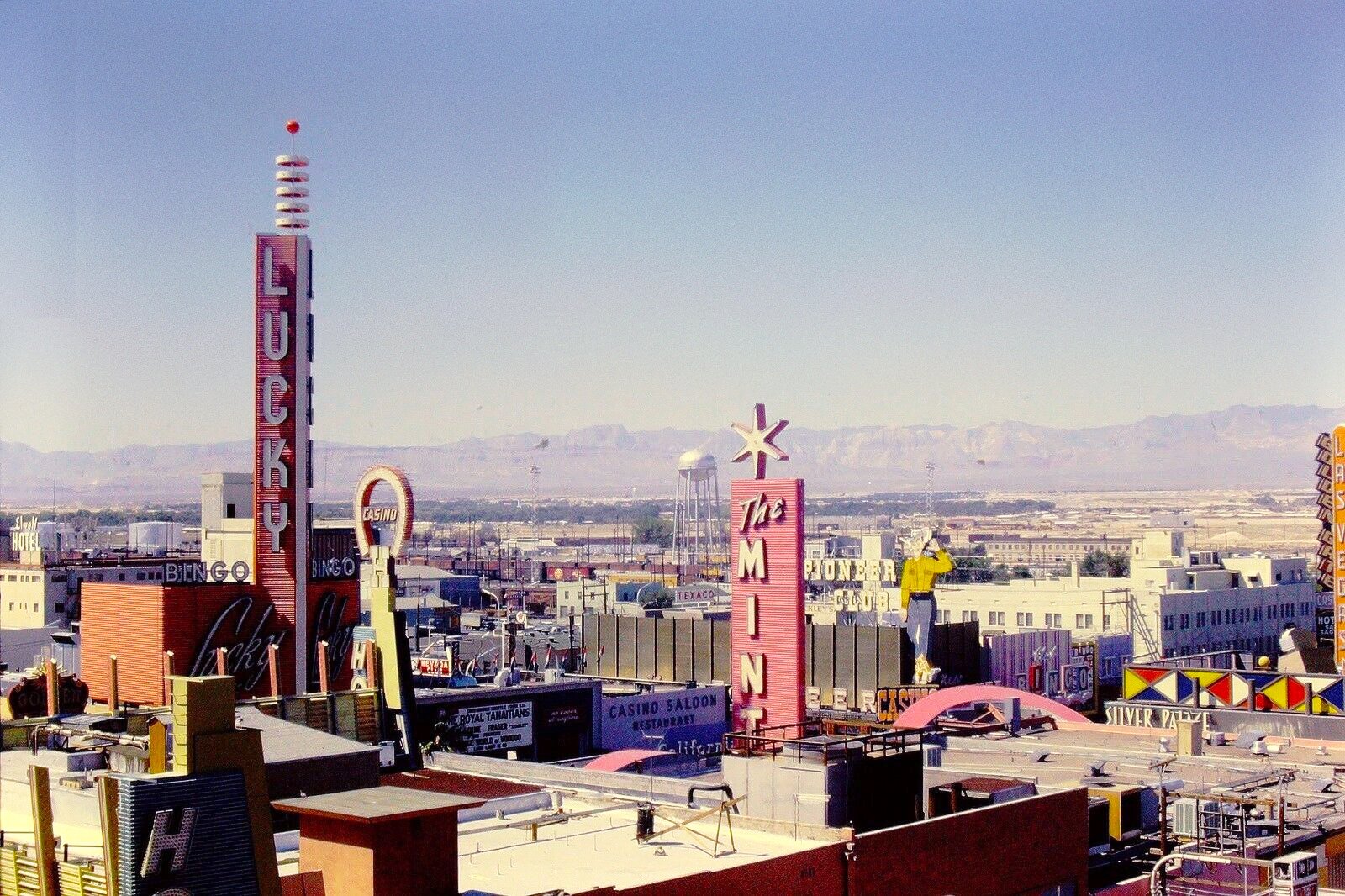 Vintage las vegas on twitter postcard 1963 fremont hotel had just