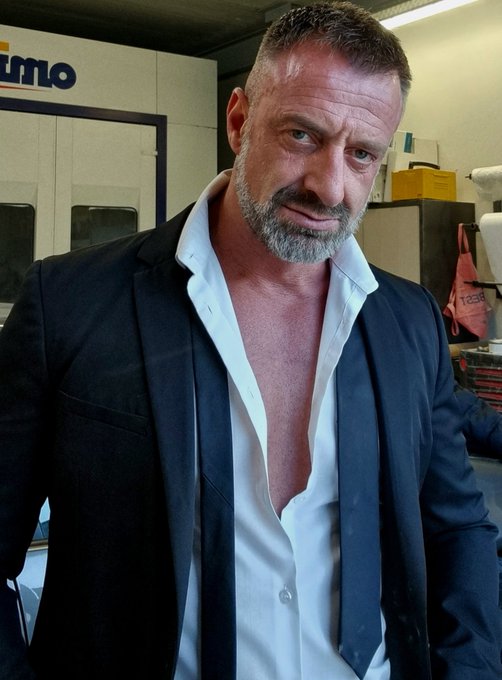 Every man should have a black suit x https://t.co/hyUKt4KGCu<a href="/tag/hardcore"class="tags"><span>#hardcore</span></a><a href="/tag/anal"class="tags"><span>#anal</span></a>