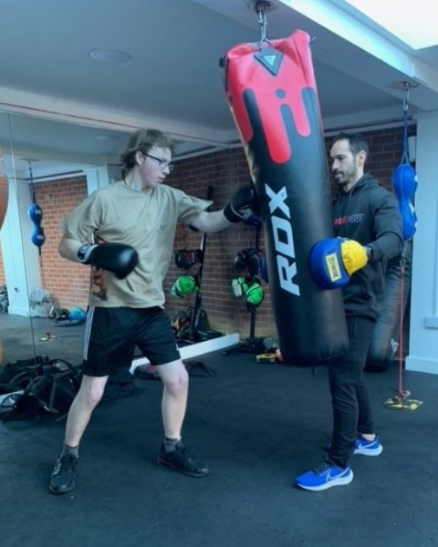 SouthendYMCA's tweet photo. We are so grateful for funding received from @buttleuk which has allowed one of our Young Residents to access some Personal Training Sessions with @challengefitnessuk

#southendymca #ymca #youngpeople #changemakers #fitness #youthdevelopment #supportforyoungpeople https://t.co/L9qDO1uCKI