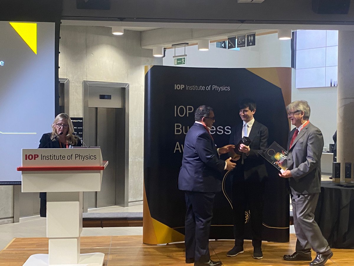 We are so proud of the team receiving this prestigious Institute of Physics Business Innovation Award today. The award recognises Zilico’s excellence in innovation and delivery of significant societal impact through the application of physics. Thanks  <a href="/PhysicsNews/">Institute of Physics</a> <a href="/louisbarson/">Louis Barson</a>