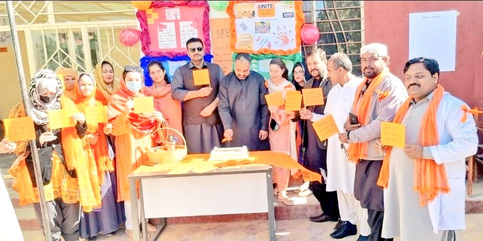 PPHIB_org's tweet photo. Quetta: “16 Days of Activism” International day for elimination of violence against women opening with cake cutting ceremony was held at PPHI-B head office and WFHS PashtoonBagh.
@BalochEsfandyar @raisani_rafiq
@UNFPAPakistan

#16daysofactivisim #365daysofaction
#OrangeTheWorld https://t.co/3nehAQeKDV