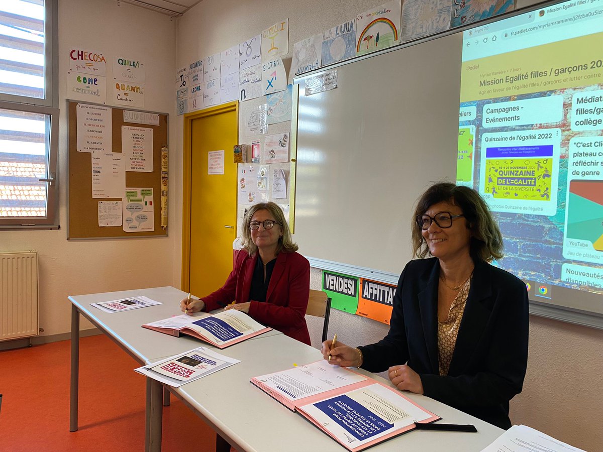 #25novembre🖊️ Les rectrices des <a href="/AcBordeaux/">Académie de Bordeaux</a> <a href="/acpoitiers/">Académie de Poitiers</a> <a href="/aclimoges/">Académie de Limoges</a> s'engagent aux côtés de <a href="/PrefAquitaine33/">Préfet Nouvelle-Aquitaine et Gironde</a> en signant une convention pour l'#égalité entre les filles et les garçons dans le système éducatif, pilier de la construction d'une culture de l'égalité femmes-hommes✅