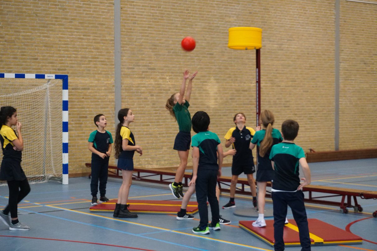 BSNJSV's tweet image. Demonstrating collaboration and team spirit at the Year 5 interhouse competition ⁦#BSNJSV ⁦#BSNJSL