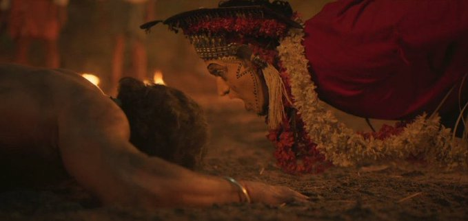 Mavericktweeter's tweet photo. #Kantara is a spectacular movie! Goosebumps literally swept over me during this scene. Whoah !!!
Congrats @shetty_rishab 👏 #VarahaRoopam #KantaraTheLegend https://t.co/mrj7Ixelqw