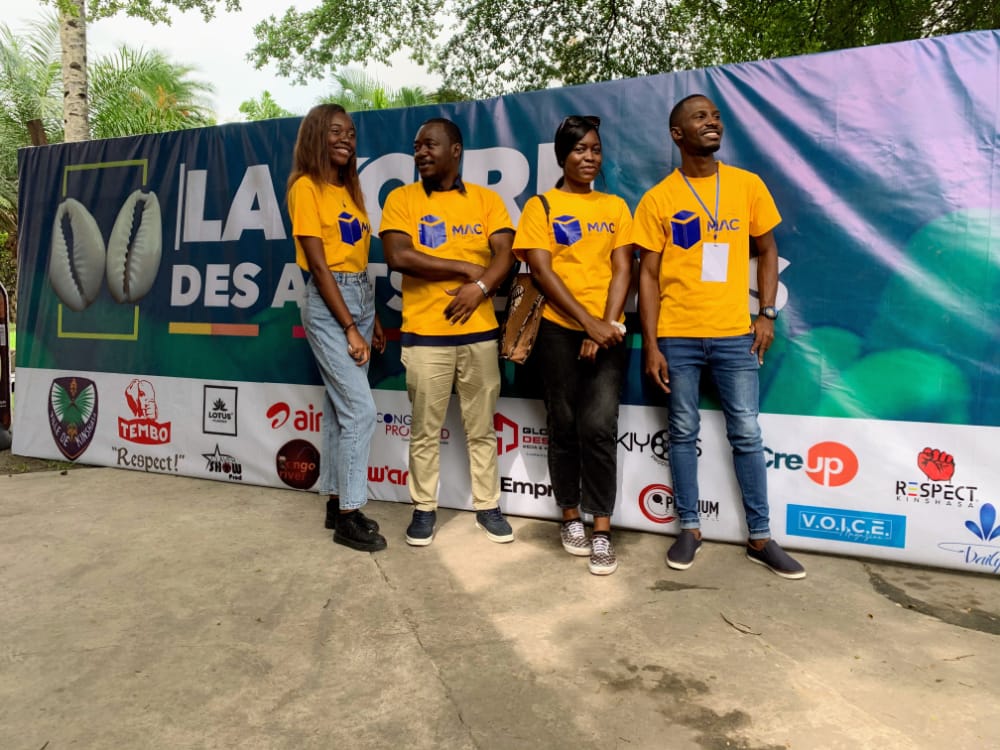 mac_buku's tweet photo. Nous y sommes😊 ! Notre équipe est présente pour la 1er édition de #LaFoireDesArtsPluriels. 2 journées d'expositions, panels, concours, etc.
N'hésitez pas à visiter notre stand🤗
https://t.co/1NGCCro01i https://t.co/pQ98GxDwGC