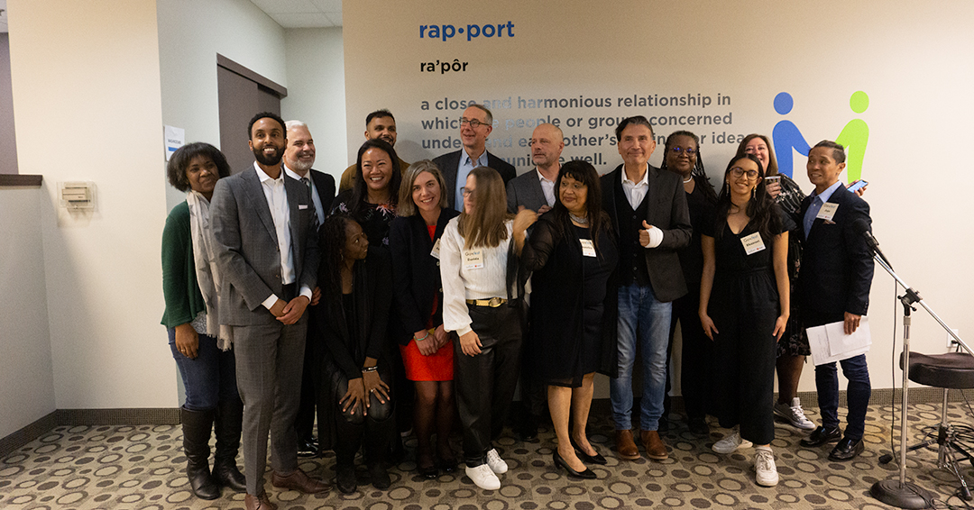 govfestON's tweet photo. Last night we had our first Wine and Art Soirée in 3 years—it was marvelous to be back! Seeing the art in person was incredible. A HUGE thank you to our sponsor @RapportCU for hosting the event! Stay tuned for info on the wines from the blind tasting. https://t.co/C0IVZkiNKS