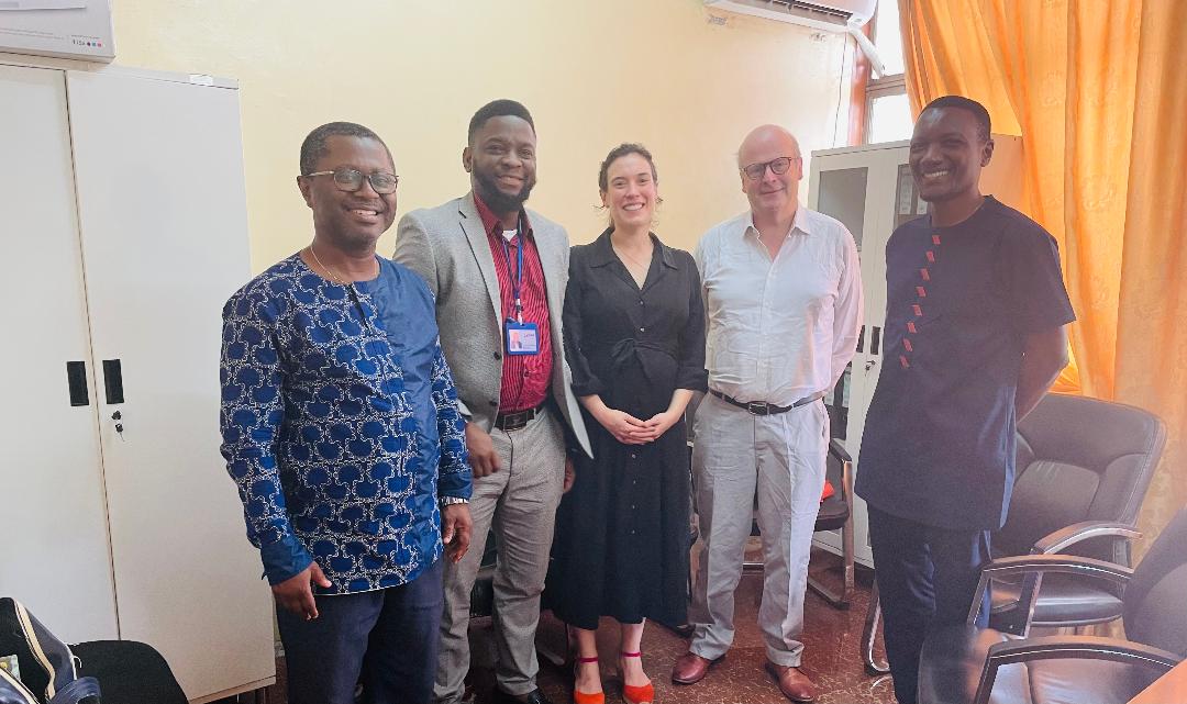 This week: CMO <a href="/mohs_sl/">MoH</a>  Dr Kenneh, RCH Director Dr Sesay, RH/FP PM Dr Moses, KCL-Prof Andrew Shennan Dr Alex Ridout, &amp; Welbodi Partnership <a href="/welbodi/">Welbodi Partnership</a> CD Dr Greg Ekom emphasized role of health innovations and research to reduce MMR in the country #SaloneTwitter  #CRIBS #Sierraleone
