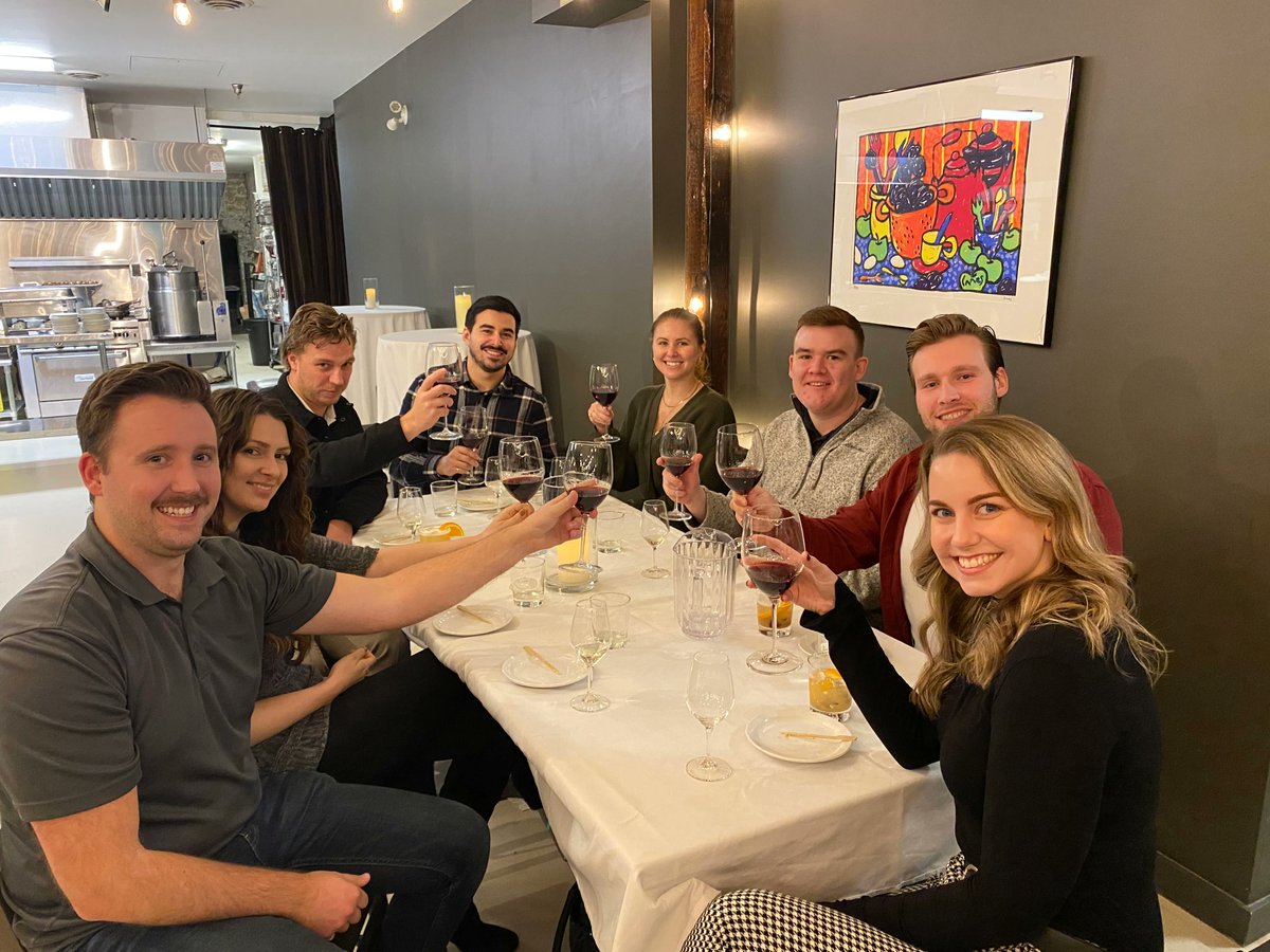 mcamanitoba's tweet image. Attendees got to sip back and relax at the Next Gen Wine Tasting event! 

For more images from the event, visit: buff.ly/3GpEalv 

#MCAM #MCAMMembers #NextGen #winetasting #kitchensync