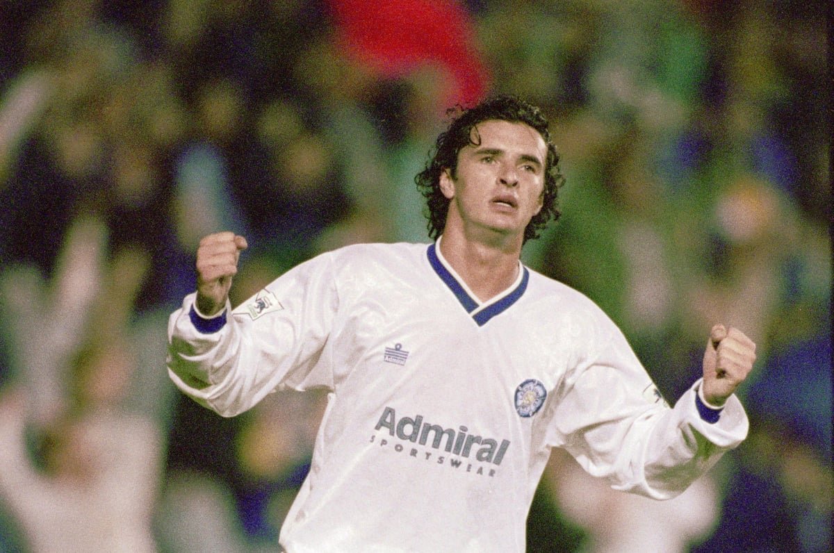 LUFCMOTcom's tweet photo. Gary Speed passed away 11 years ago today. Gone but never forgotten 💙💛 https://t.co/4jNdpZNtmr