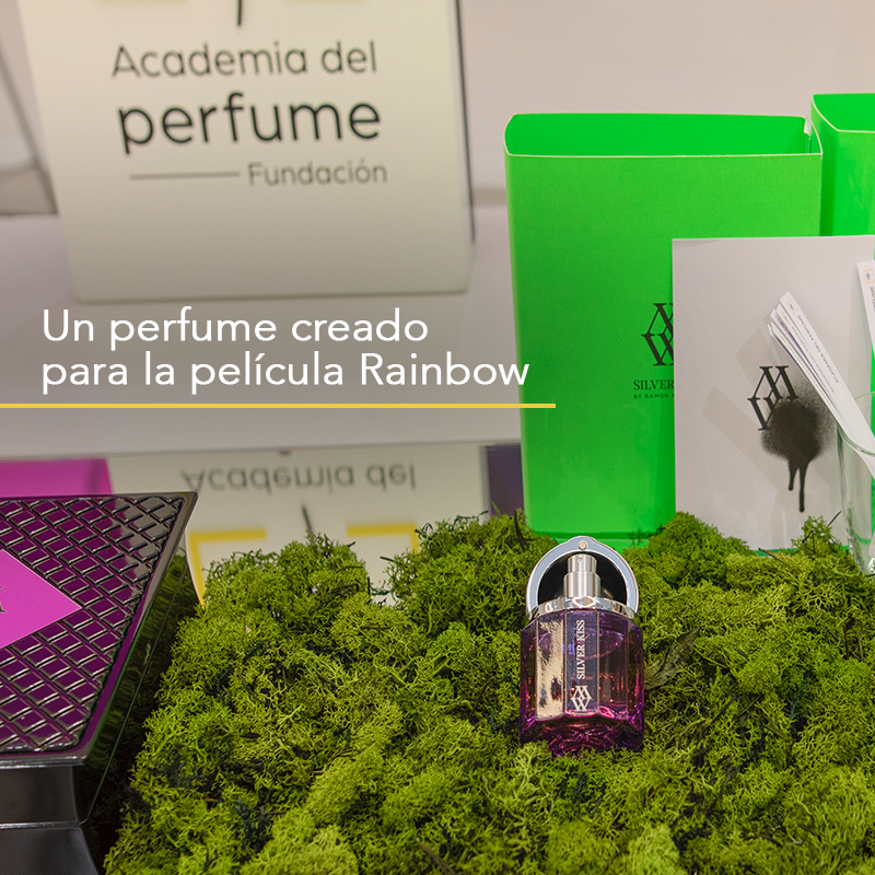 AcademiaPerfume tweet picture