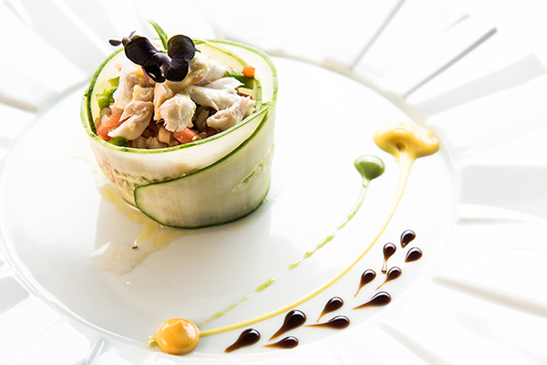 Desde <a href="/TurismoJerez/">Turismo Jerez</a> queremos felicitar a las empresas de #Jerez distinguidas por la Guía Michelín 2023, en una estrella: Mantúa y Lú, Cocina y Alma, Bib Gourmand: Avanico y Cocina de calidad: A Mar, La Carboná, Albalá y Akase.
¡Enhorabuena a todos!

<a href="/GuiaMichelin_ES/">La Guía MICHELIN</a> #TurismoJerez