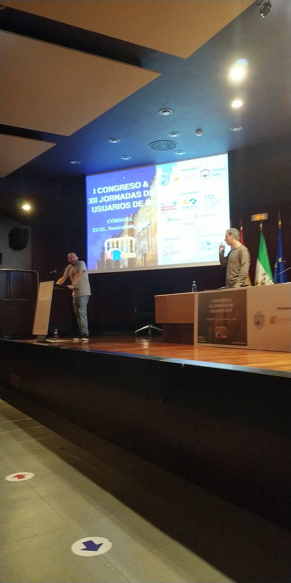 Comunidad R Hispano tweet media