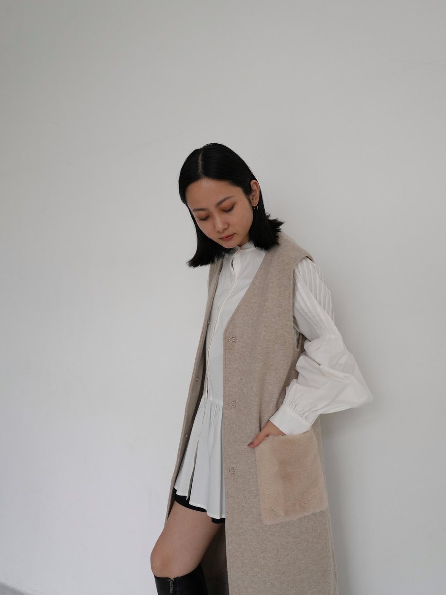 clastellar's tweet photo. Mermaid long gilet(ファー有り)

BEIGE https://t.co/35u77HCjM0