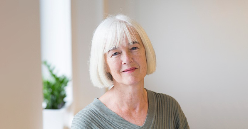 ALCS_UK's tweet photo. We're excited to announce Jo Revill as our new Chair ✨ As the author of two books &amp; a former journalist, Jo brings strong knowledge to the role of the needs of writers &amp; the pressures they face. @8jorev will succeed @tbradman on 1 Jan. 

More about Jo: https://t.co/HuuWKYCrMk https://t.co/OZQidQkSmv