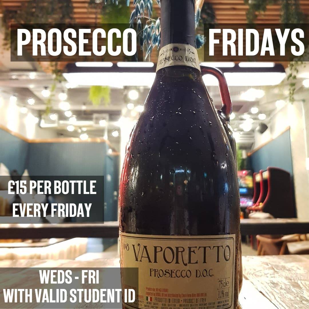 ✨FIZZ FRIDAYS✨

Start your weekend off with a bang and grab a bottle of our Vaporetto Prosecco for just £15! 🍾🥂