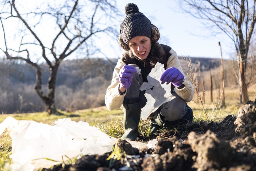 Det skal bli lettere å resirkulere plast for bonden dlvr.it/SdLwCL