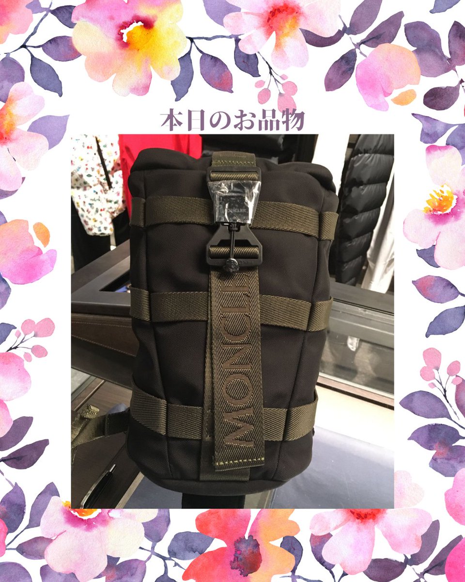 EU_Agency's tweet photo. ワンシーズン前のボディーバッグ。
メンズ商品ですが、女性にも持っていただきやすいデザイン。

今は購入できませんが、優秀なスタッフがモンクレール本社の倉庫から探してきてくれました！

#BUYMA
#バイマ
#買付代行
#ヨーロッパ
#ハイブランド
#BUYMAバイヤー
#MONCLER
#モンクレール https://t.co/D520Kcavof