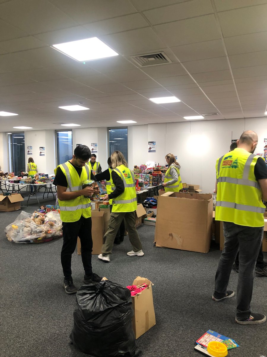 Yesterday, we helped out at the <a href="/cashforkidsMCR/">Cash for Kids Greater Manchester</a> Mission Christmas HQ 🎅  

We assembled boxes, unpacked donated gifts and picked gifts for orders 🎁

If you can help by donating or buying a gift (gifts for 👶 and older teenagers would be particularly helpful!), please do!