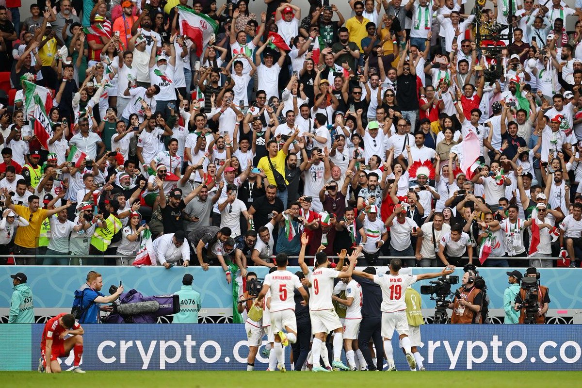 - انتصارات المنتخب الايراني في كأس العالم:
• 1998 | 2-1 ضد الولايات المتحدة 🇺🇸 
• 2018 | 1-0 ضد المغرب 🇲🇦 
• 2022 | 2-0 ضد ويلز 🏴󠁧󠁢󠁷󠁬󠁳󠁿 

- انتصارين بقيادة كارلوس كيروش ✅
#FIFAWorldCup #Qatar2022