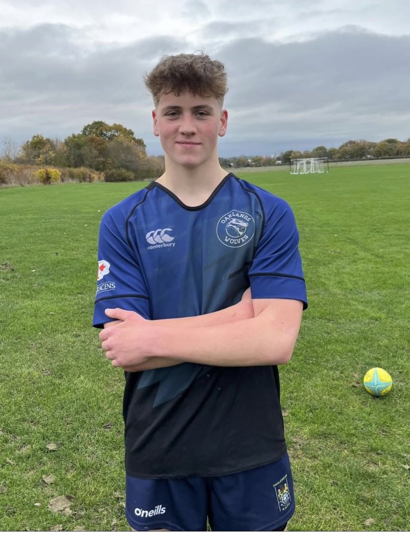 fullbackwill's tweet image. This #dude got his offer from @OaklandsRugby to be part of the #Wolfpack in 2023 - happens to be a great #flanker and a top #bro! 🏉#StrongerTogether #rugbybrothers #rugbyfamily @EngRugColleges