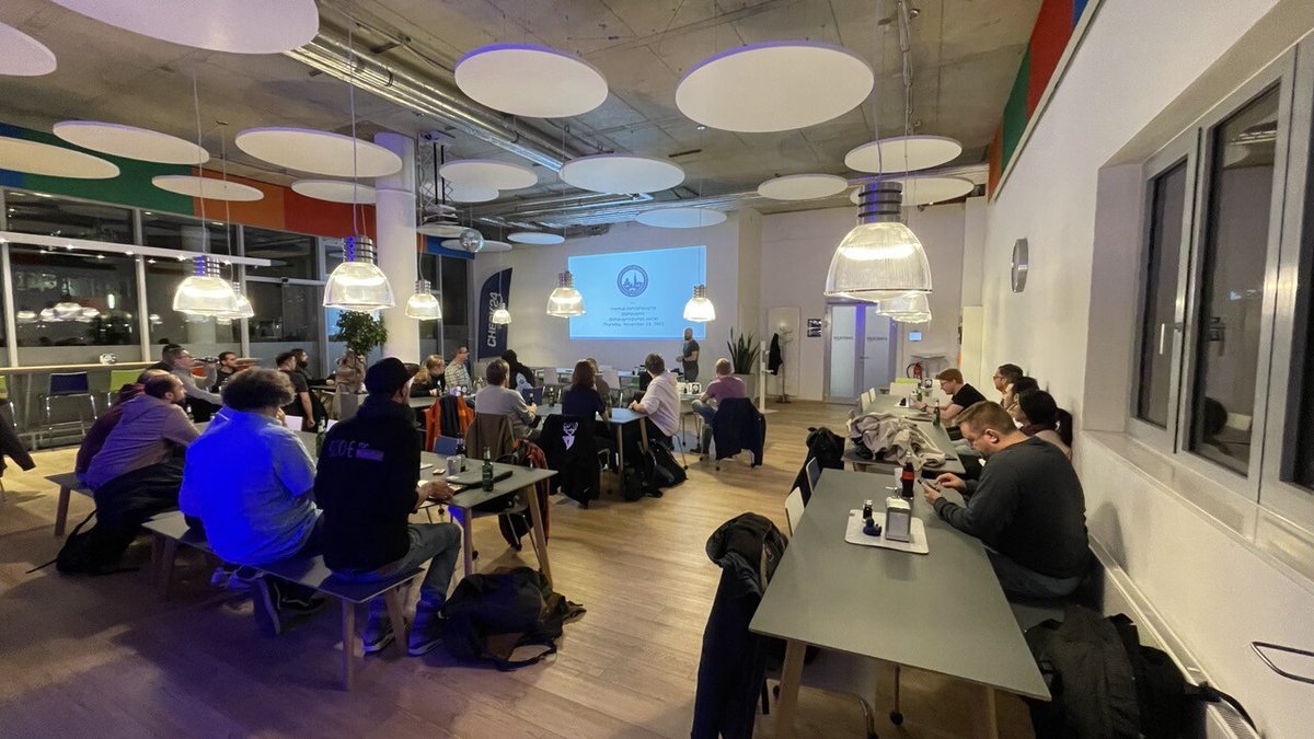 phpugms's tweet image. We had a great meetup yesterday. So many old and new friends attended and participated in our PHP 8.2 release celebration.