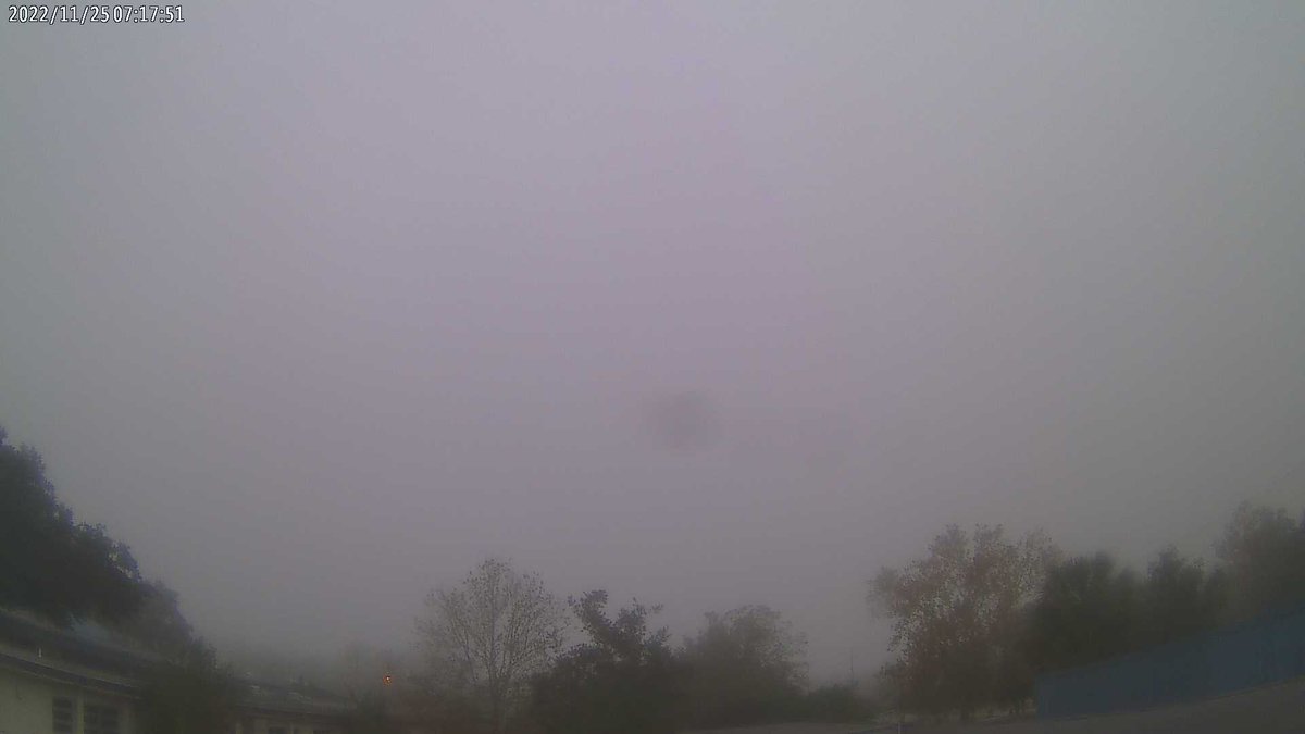NHJWxSTEM's tweet photo. Dr. N H Jones Elementary School at sunrise and it's 70.4 F. https://t.co/zrweb6VpJm