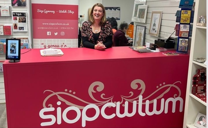 Shropshire Business (@shropbusiness) on Twitter photo Great to see another retail businesses opening its doors in Oswestry, Siop Cwlwm, received one-to-one support through the <a href="/marcheshub/">Marches Growth Hub</a> #shropshire specialist support programme. Great to see another retail businesses opening its doors in Oswestry, Siop Cwlwm, received one-to-one support through the <a href="/marcheshub/">Marches Growth Hub</a> #shropshire specialist support programme.