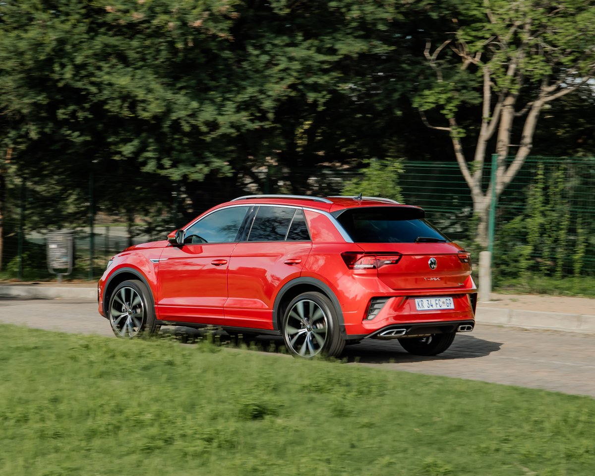 XplorZA's tweet photo. The Youthful VW T-Roc...
Here's our full review of the VW T-Roc:https://t.co/XmcY1SRRyW
#tsuv #vwtroc #T_Roc #TheDriveToDefy #xploreza https://t.co/MMQIJMe8n3