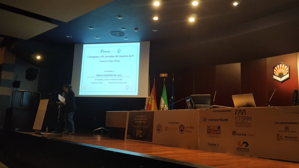 Comunidad R Hispano tweet media