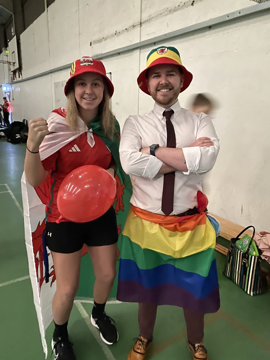 richardsbteach's tweet photo. Can’t win ‘em all! At least @MissSlyePE and I looked immense 🏴󠁧󠁢󠁷󠁬󠁳󠁿🏳️‍🌈 @Treorchy7 https://t.co/0wo5YlFUeD