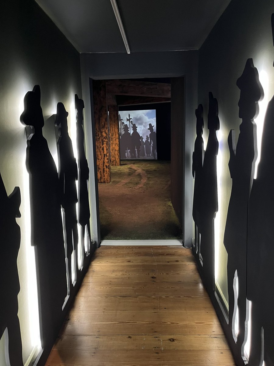 Tabacaria's tweet photo. Fantastic exhibition #executions curated by the amazing @Beverley_bcook . A must see. @MuseumofLondon Docklands https://t.co/EvXfntNF9v