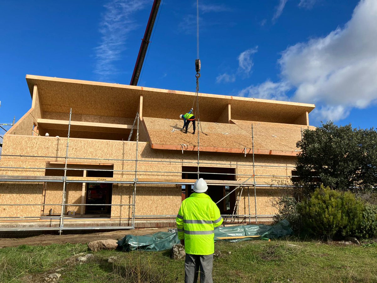 sistemamodulab's tweet image. ...y fin del montaje!
Día 3. Cubierta
Enhorabuena al equipo y muchas gracias a todos. 👏👏👏
#tabim #promoes #modulab