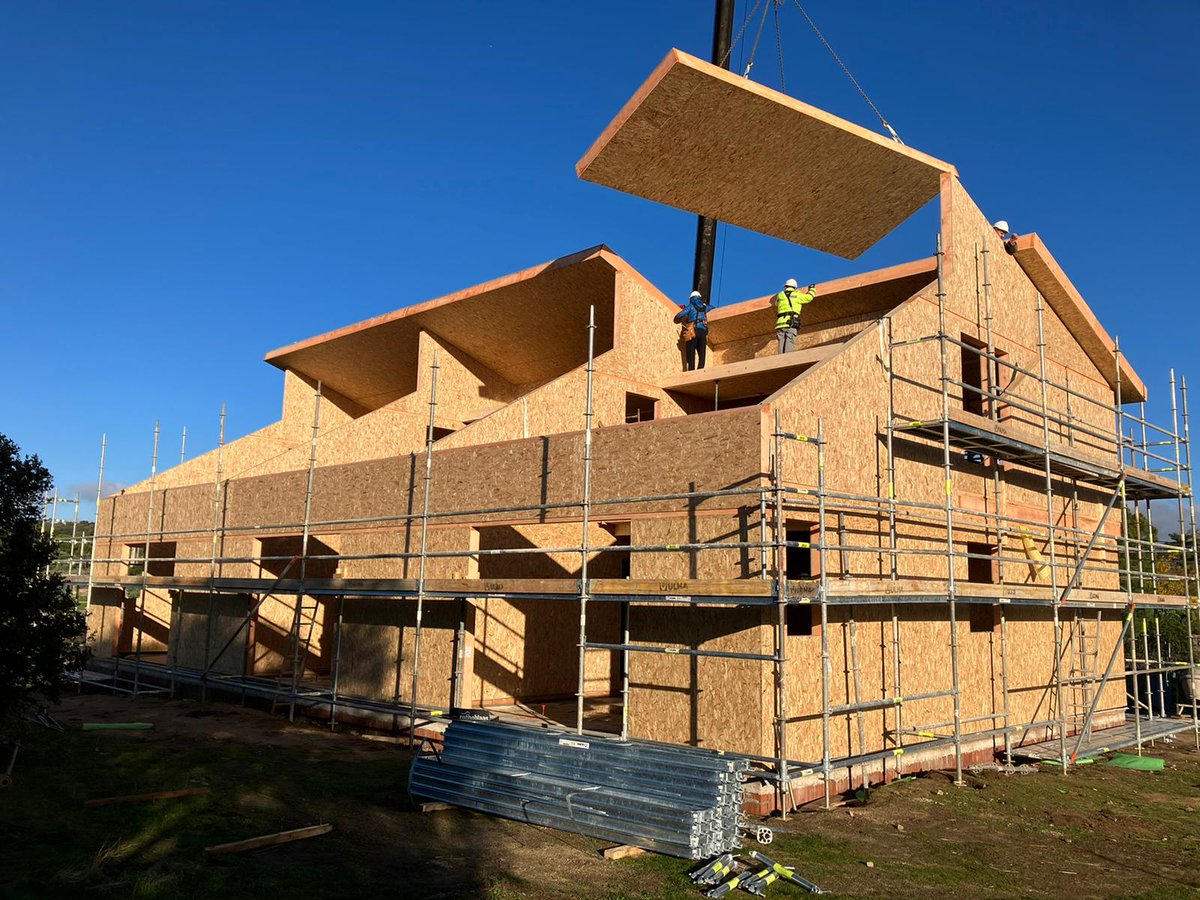 sistemamodulab's tweet image. ...y fin del montaje!
Día 3. Cubierta
Enhorabuena al equipo y muchas gracias a todos. 👏👏👏
#tabim #promoes #modulab