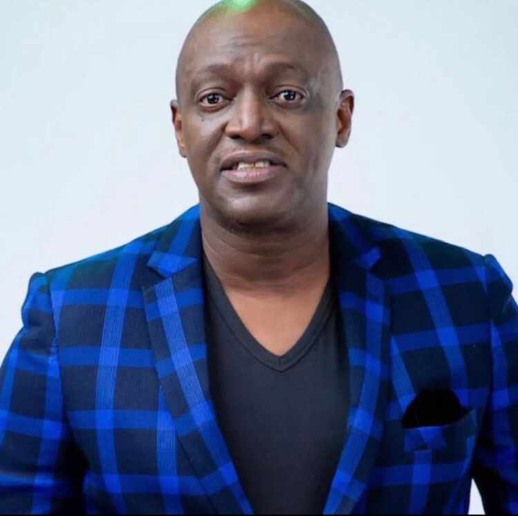 legacytv_'s tweet photo. Gospel Singer Sammie Okposo Is Dead!

https://t.co/8L4uwsChtJ

#RIP #SammieOkposo https://t.co/yu5uZn4uru