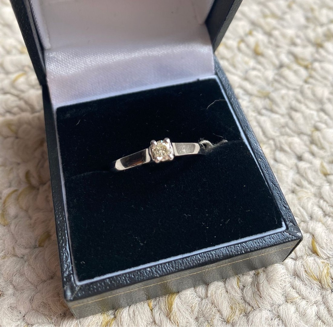 ❄️ HAPPY BLACK FRIDAY ❄️

We've managed to get our hands on a #BEAUTIFUL 9ct White Gold Diamond Ring for our Winter Ball auction. Kindly donated by Barry Neild.

Link to bid 👉 bit.ly/3EfK5qo

<a href="/GiveOpinions22/">Give Opinions</a> 
<a href="/RachelPerera1/">Rachel Perera</a> 
<a href="/KeegsKeegan/">Ben Keegan</a> 
<a href="/vegacomms/">Vega Comms</a> 
<a href="/ModernEnglish/">Modern English Digital</a>