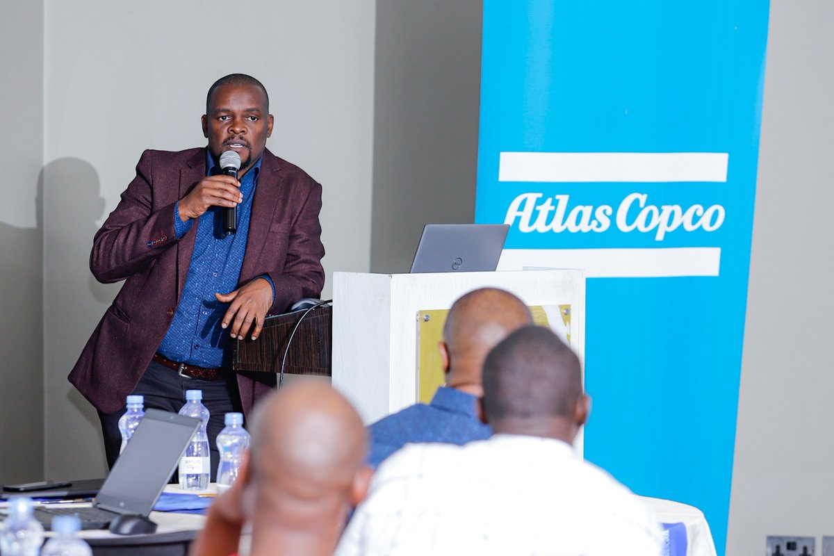 AtlasCopcoEA's tweet photo. Spending the afternoon with our clients exploring the world of connectivity solutions for Air Compressors. #Smartlink #Airnet #Optimizer4.0 #Aircompressor #Atlascopco https://t.co/ZJbqmMs7pi