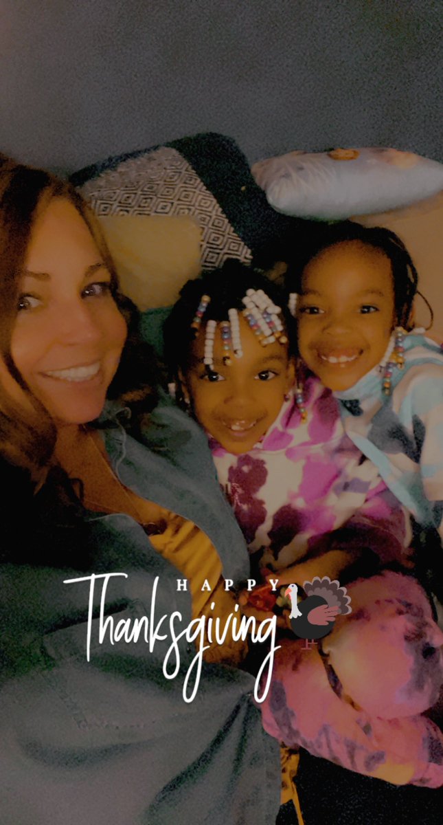 mstlr2's tweet photo. So thankful for the time spent with my crew.  💛☀️ https://t.co/0AbG8dwhE1