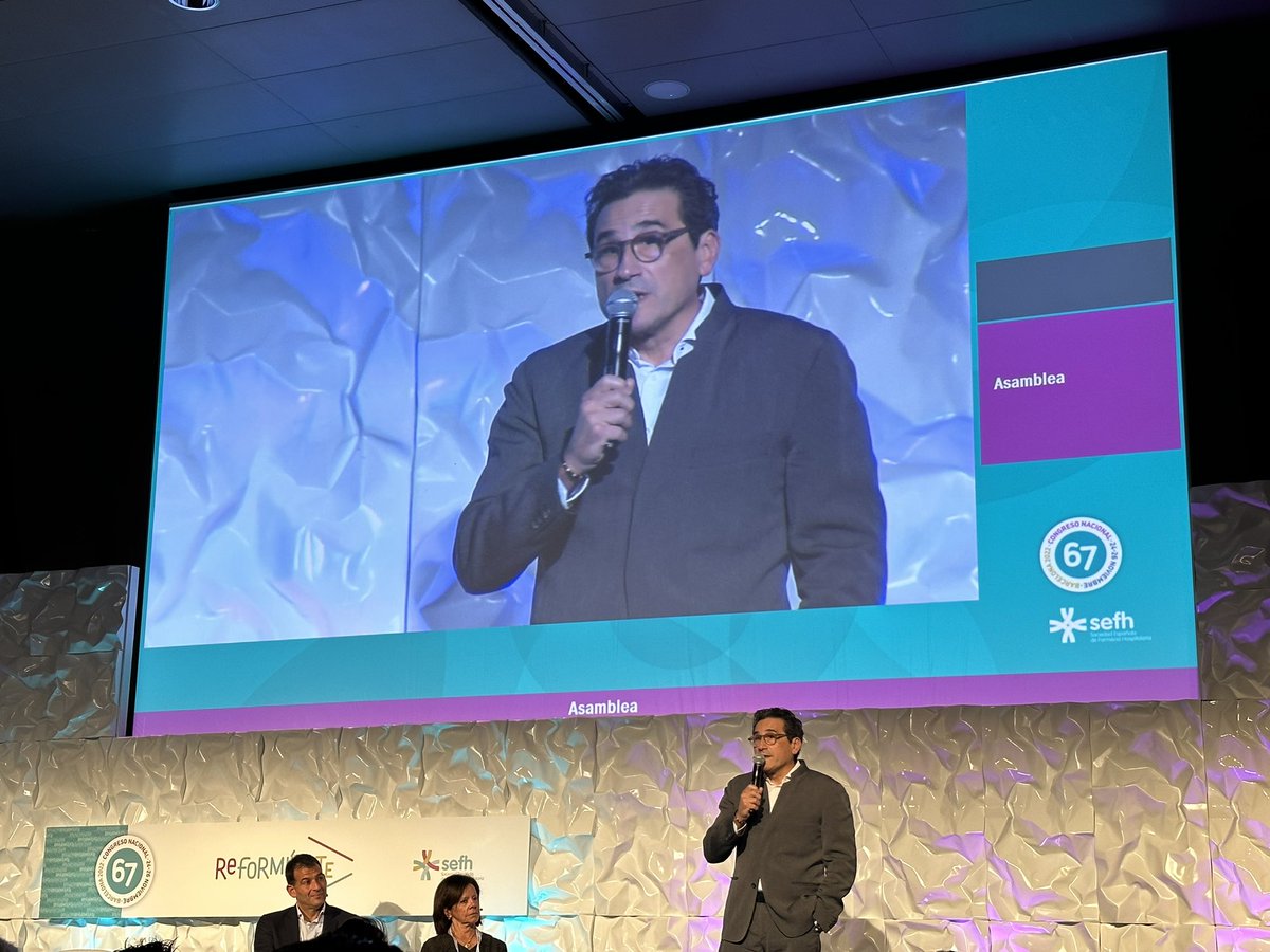 JGarciaPellicer's tweet photo. Brillante, disruptivo y por muchos años que pasen, genio y figura. Enhorabuena @joseluis_pa  por tu merecida Medalla JOAQUIN BONAL… Un fuerte abrazo 
@67CongresoSEFH https://t.co/IhMWzzc05O