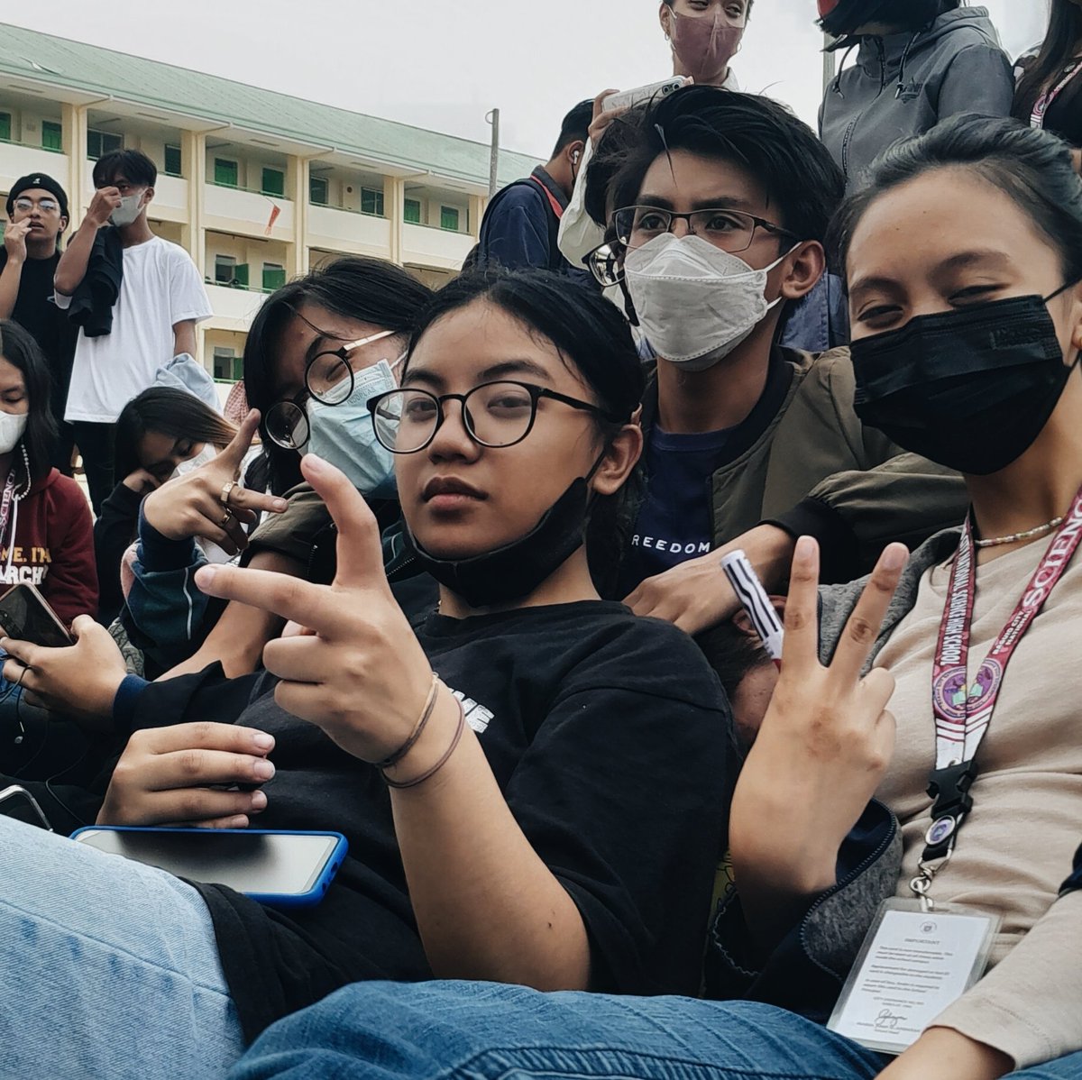 grade11_fansite's tweet photo. [PREVIEW] 251122 JOSH, RAJAN, ELIJA, AND JELEENA - STUDENT'S WEEK 2022

#BCNSHS #SENIORFRESHIES2022 #UBEKESONIANS #JOSH #RAJAN #ELIJA #JELEENA https://t.co/5of2THiS8P