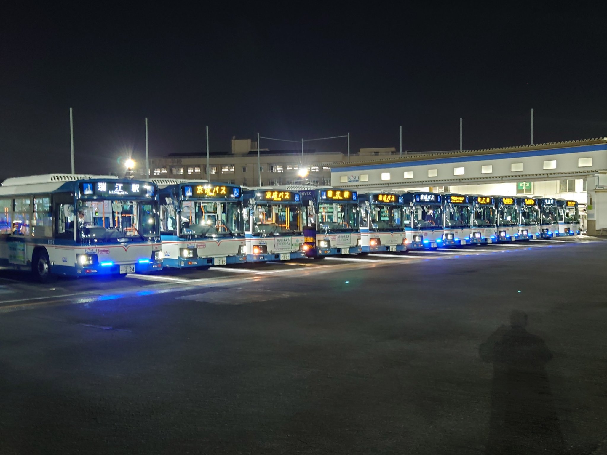 【お値下げ中】Tokyo shuttle バス型目覚まし時計「当選品」 171861.jpg