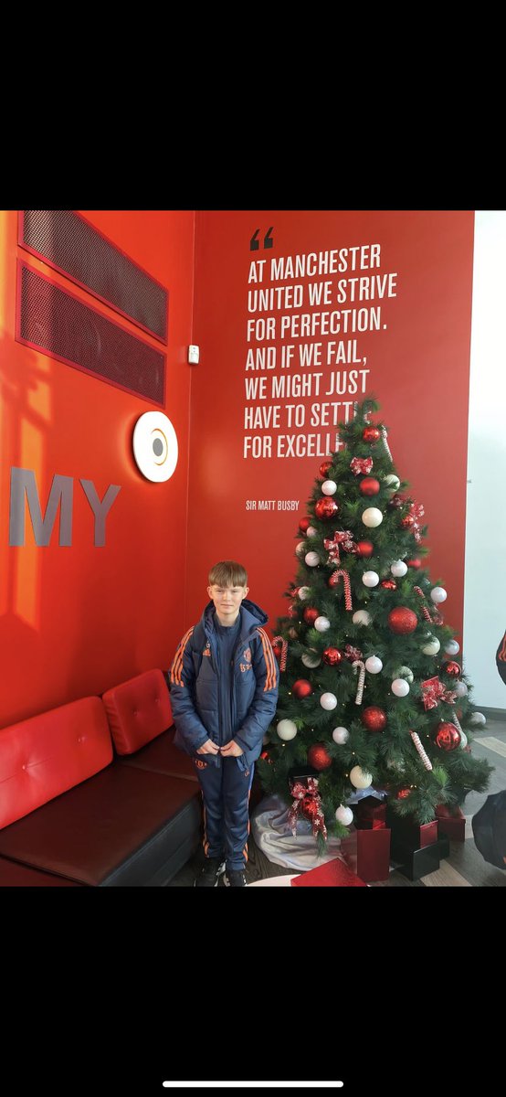 On his way to Poland to represent Manchester United  <a href="/PCPDragons/">PCP Dragons 🐉</a> @PCP_Sport
