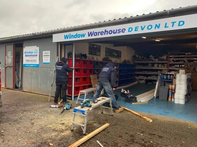 After an incredibly busy few weeks here at the depot we can now reveal what we have been working on! 🙌🏻

Quite the transformation don’t you think!?! 😊

#refit #refurbishment #professional