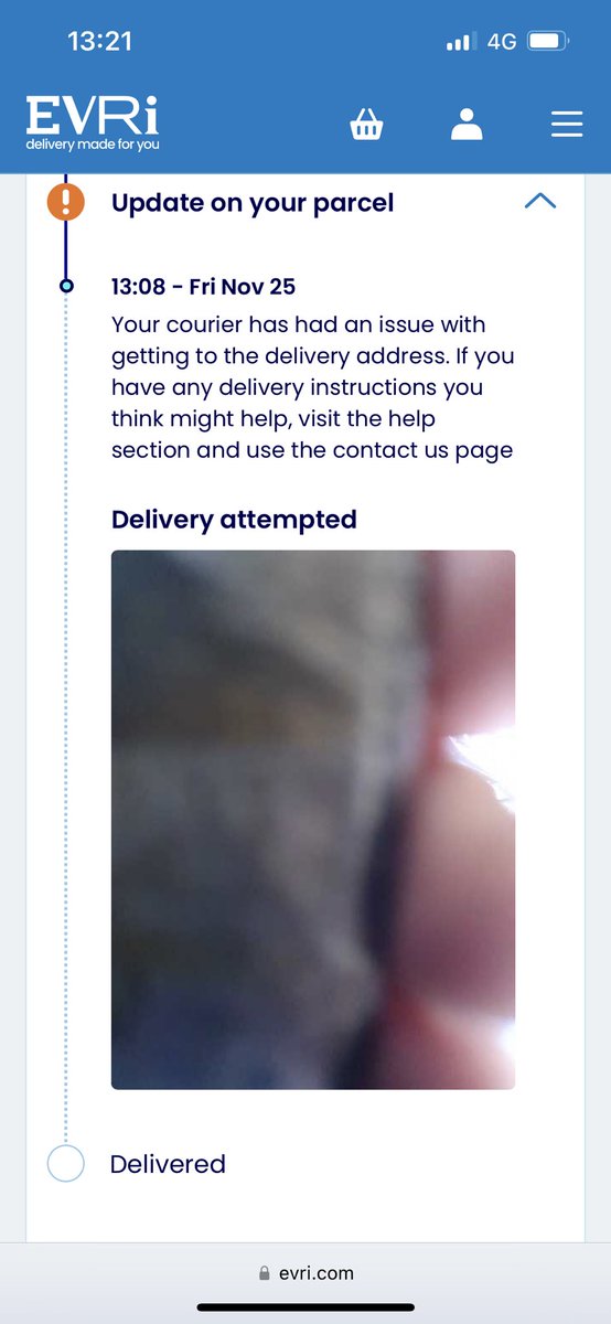 chelsi_nash's tweet photo. This is a delivery attempt?! #Evri I needed this tonight https://t.co/7EaiJxhetp