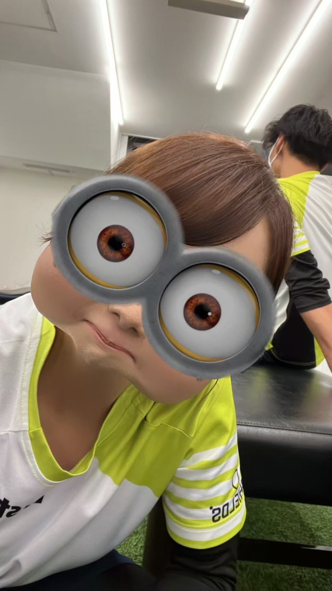 dsBTyoshiaki's tweet photo. 仙台クリスロード店スタッフ紹介！
本日は松下夏季Trてす。（あだ名はまっちゃん）
勝手に縁の下の力持ち的な存在だと思ってます。ハーフラマソンを走るほど走ることが大好きな反面天然な部分もある不思議な人です。
ちなみに松下Trの中臀筋ムービングも穴が開くほど強烈です。 https://t.co/ek0YrADBAN