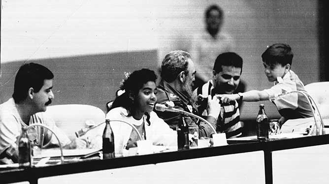 Invasorpress's tweet photo. El niño que retó a #Fidel 
#LatirAvileño #FidelPorSiempre #CiegodeAvila 
https://t.co/Bsl98n0Px1 https://t.co/0EZj2zmhhb