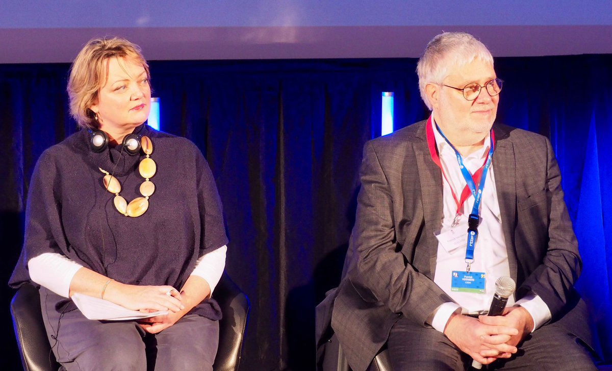 LesAssises's tweet photo. 🔴 "Quel rôle pour les journalistes dans l’éducation aux médias et a l’information (EMI) ?" avec @gmilecan (Belgique), @mediaeduc (Belgique), @julianevrb (Allemagne). Animé par @NFotiade (Roumanie). @IntAssMediaEduc @CSEducMedias
#AJBruxelles https://t.co/eS9sGIvu8o